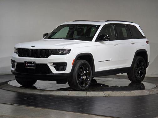 2023 Jeep Grand Cherokee Altitude