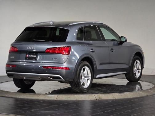 2018 Audi Q5 2.0T Premium