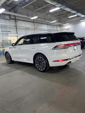 2022 Lincoln Aviator Black Label AWD