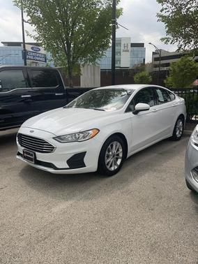 2020 Ford Fusion SE