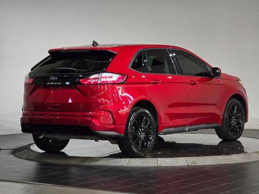 2023 Ford Edge ST Line