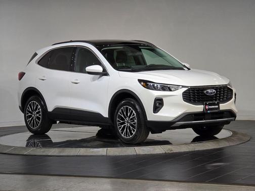 2025 Ford Escape PHEV