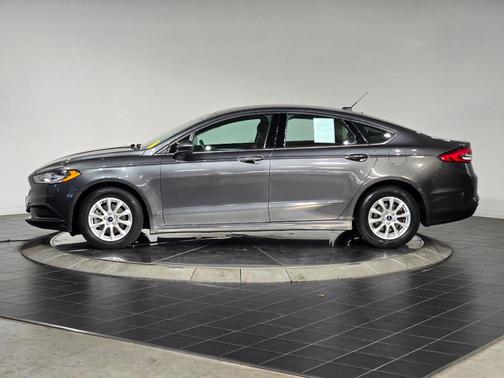 2017 Ford Fusion S