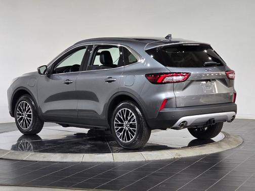 2026 Ford Escape Base