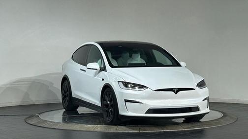White 2023 Tesla Model X Plaid