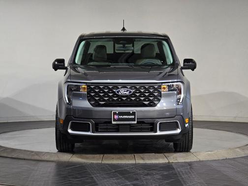 Carbonized Gray Metallic 2025 Ford Maverick Lariat