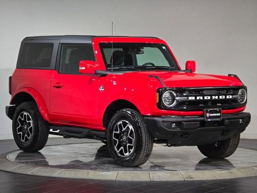 2023 Ford Bronco Outer Banks