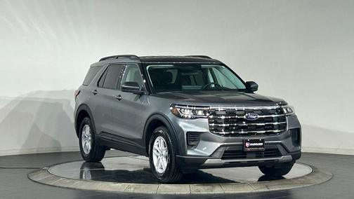 Carbonized Gray Metallic 2026 Ford Explorer Active