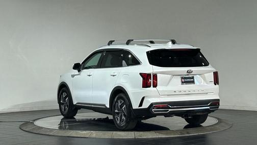 Snow White Pearl 2021 Kia Sorento Hybrid S