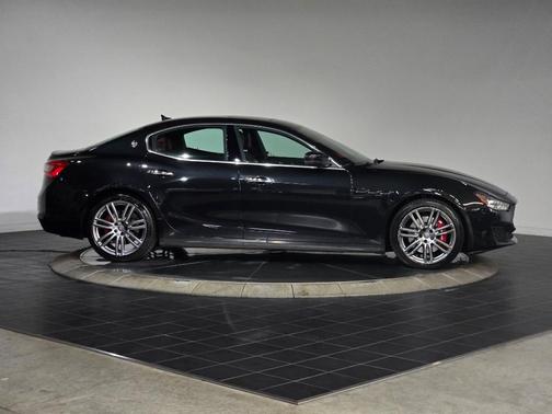 2018 Maserati Ghibli S Q4