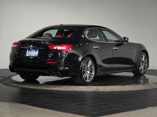 2018 Maserati Ghibli S Q4