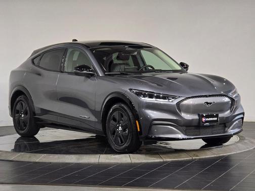 2023 Ford Mustang Mach-E California Route 1