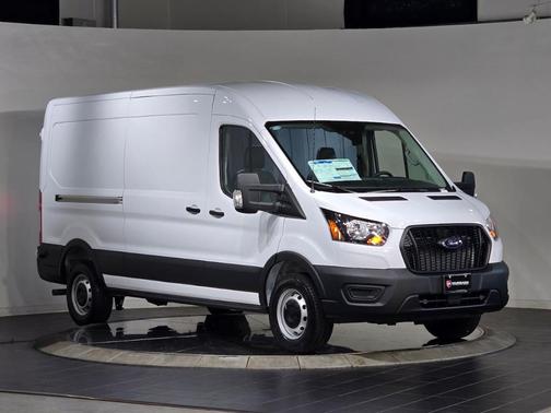 2025 Ford Transit-250 148 WB Medium Roof Cargo