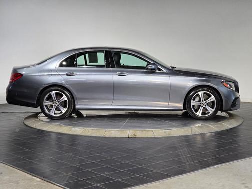 2017 Mercedes-Benz E-Class E 300