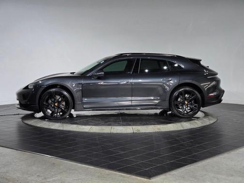 2022 Porsche Taycan 4