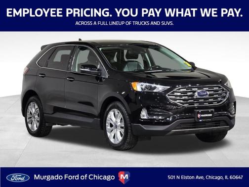 2022 Ford Edge Titanium