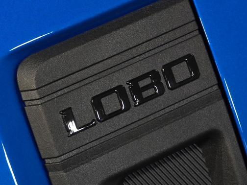 2025 Ford Maverick Lobo Standard