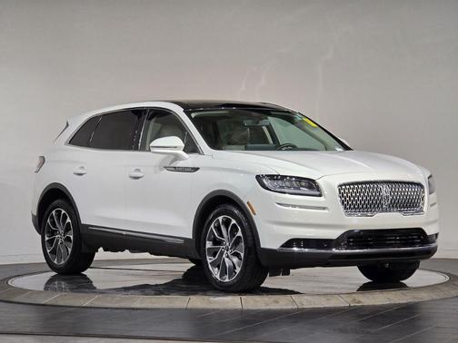 2022 Lincoln Nautilus Reserve