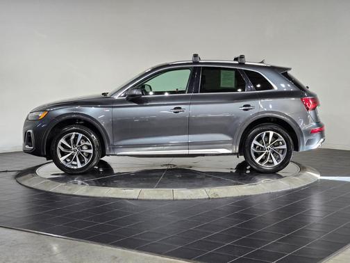 2023 Audi Q5 45 S line quattro Premium