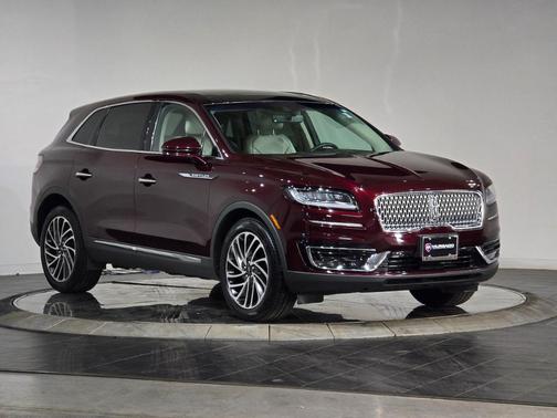 2019 Lincoln Nautilus Reserve