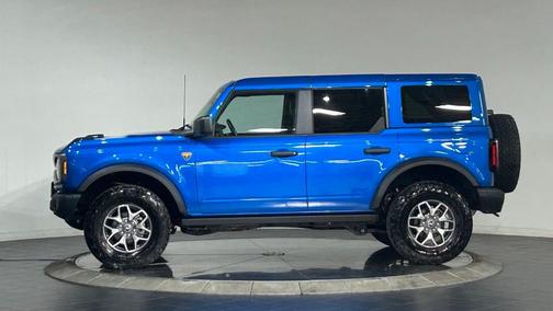 Velocity Blue Metallic 2025 Ford Bronco Badlands