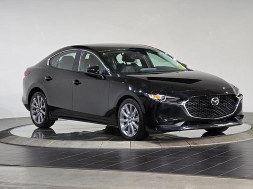 2023 Mazda Mazda3 FWD w/Select Package