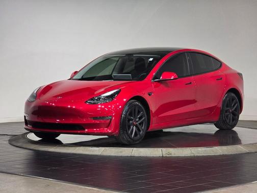 2022 Tesla Model 3 Long Range