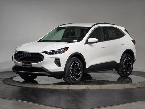 2026 Ford Escape Platinum