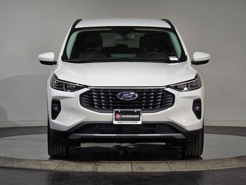 2026 Ford Escape Platinum