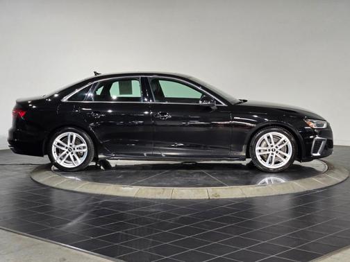 2023 Audi A4 45 S line Premium Plus