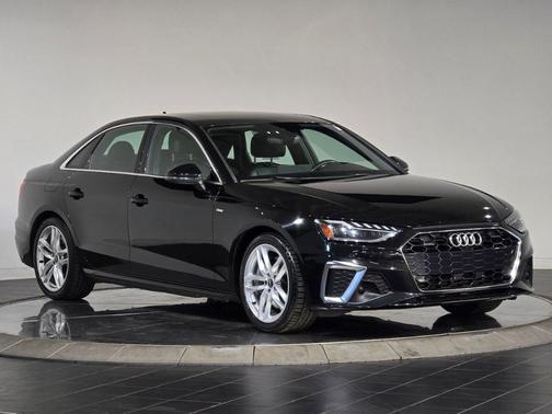2023 Audi A4 45 S line Premium Plus