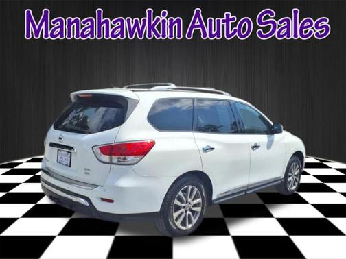 2015 Nissan Pathfinder SL