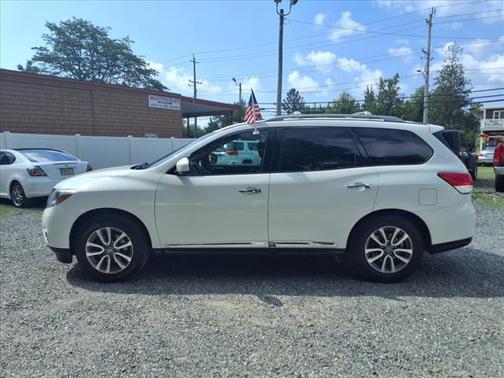 2015 Nissan Pathfinder SL