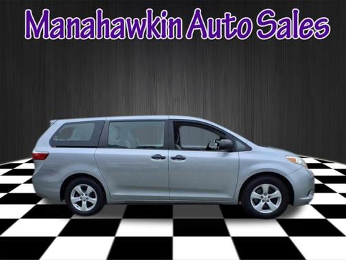 2017 Toyota Sienna SE