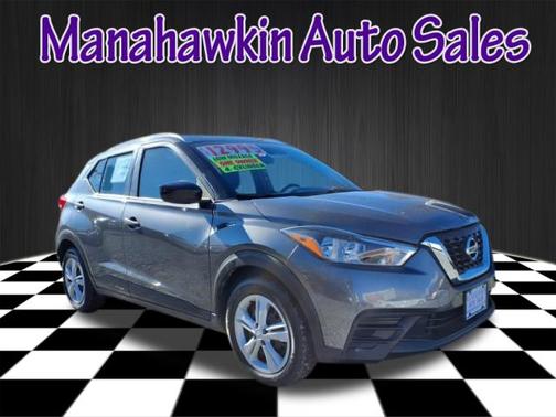 2019 Nissan Kicks S