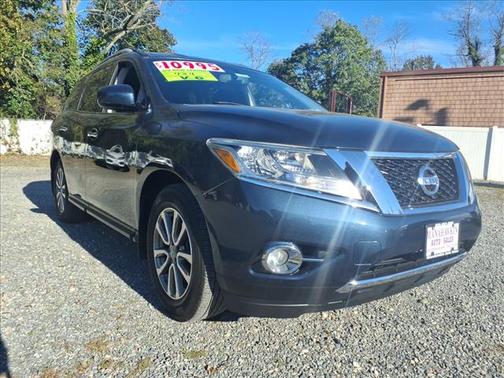 2015 Nissan Pathfinder SV