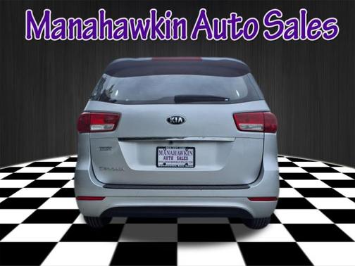 2018 Kia Sedona L
