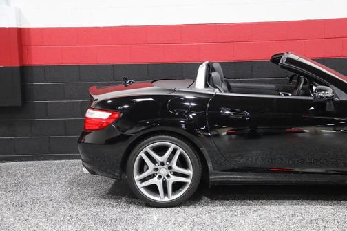 2016 Mercedes-Benz SLK-Class SLK300 Roadster