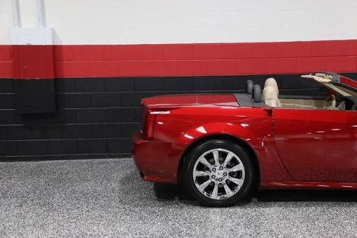 2009 Cadillac XLR Base