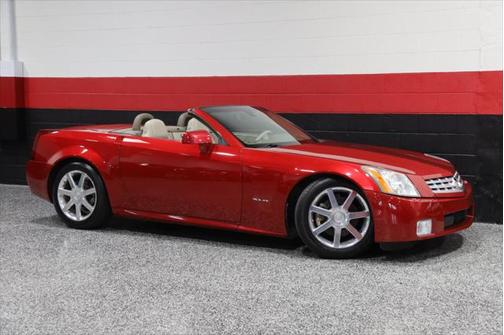 2005 Cadillac XLR Base