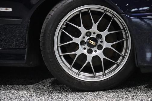 2002 BMW M5 Base