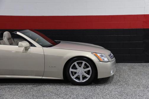 2006 Cadillac XLR Base