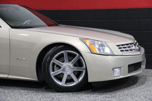 2006 Cadillac XLR Base