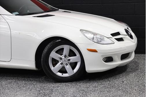 2007 Mercedes-Benz SLK-Class Base
