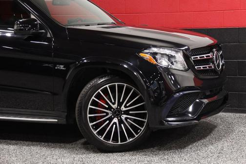 Obsidian Black Metallic 2019 Mercedes-Benz AMG GLS 63 Base