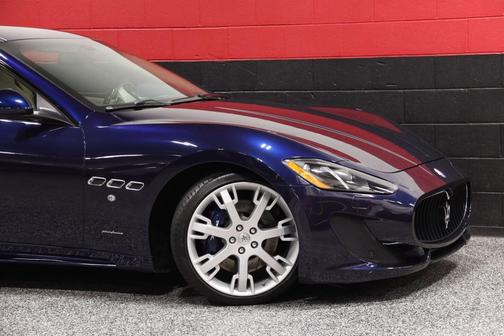 Blu Mediterraneo 2014 Maserati GranTurismo Sport