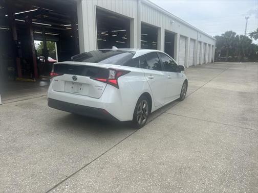 2022 Toyota Prius XLE