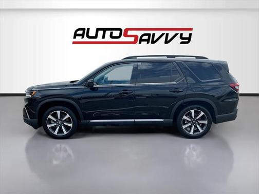 2023 Honda Pilot Touring 8-Passenger