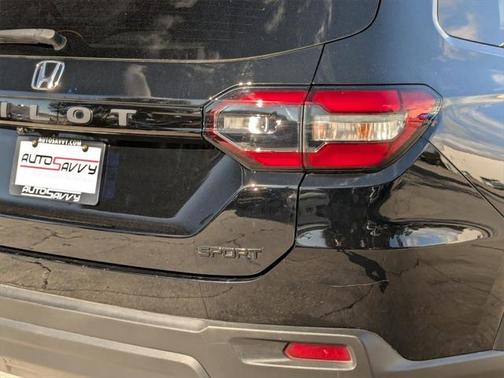 2023 Honda Pilot AWD Sport
