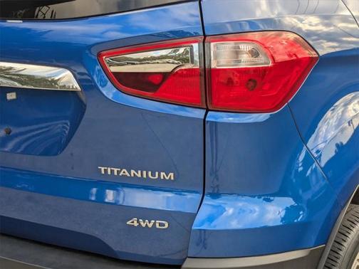 2022 Ford EcoSport Titanium